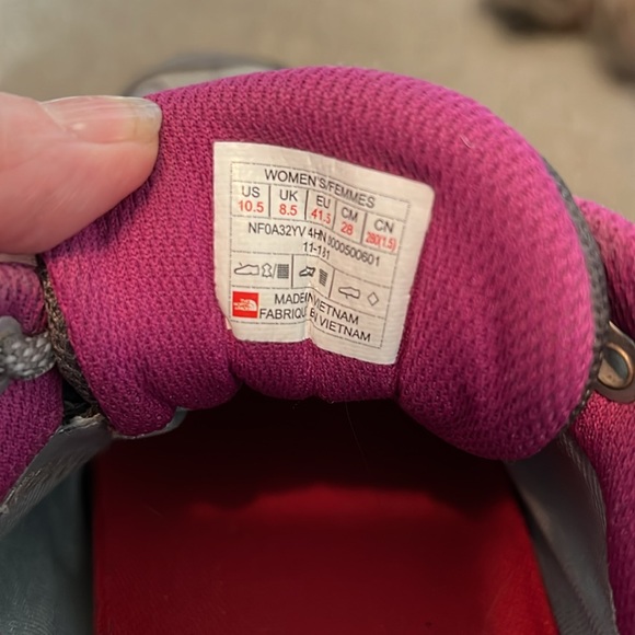 The North Face Goretex Ultra 110 Hiking Boot- Woman’s Size 10.5 - Picture 7 of 7